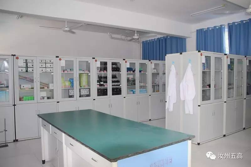 汝州市五高初中部 以医药教学器材为抓手，谱写义务教育均衡发展新篇章